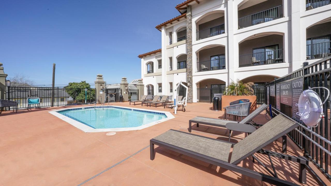 La Quinta Inn & Suites By Wyndham Santa Cruz Exteriör bild