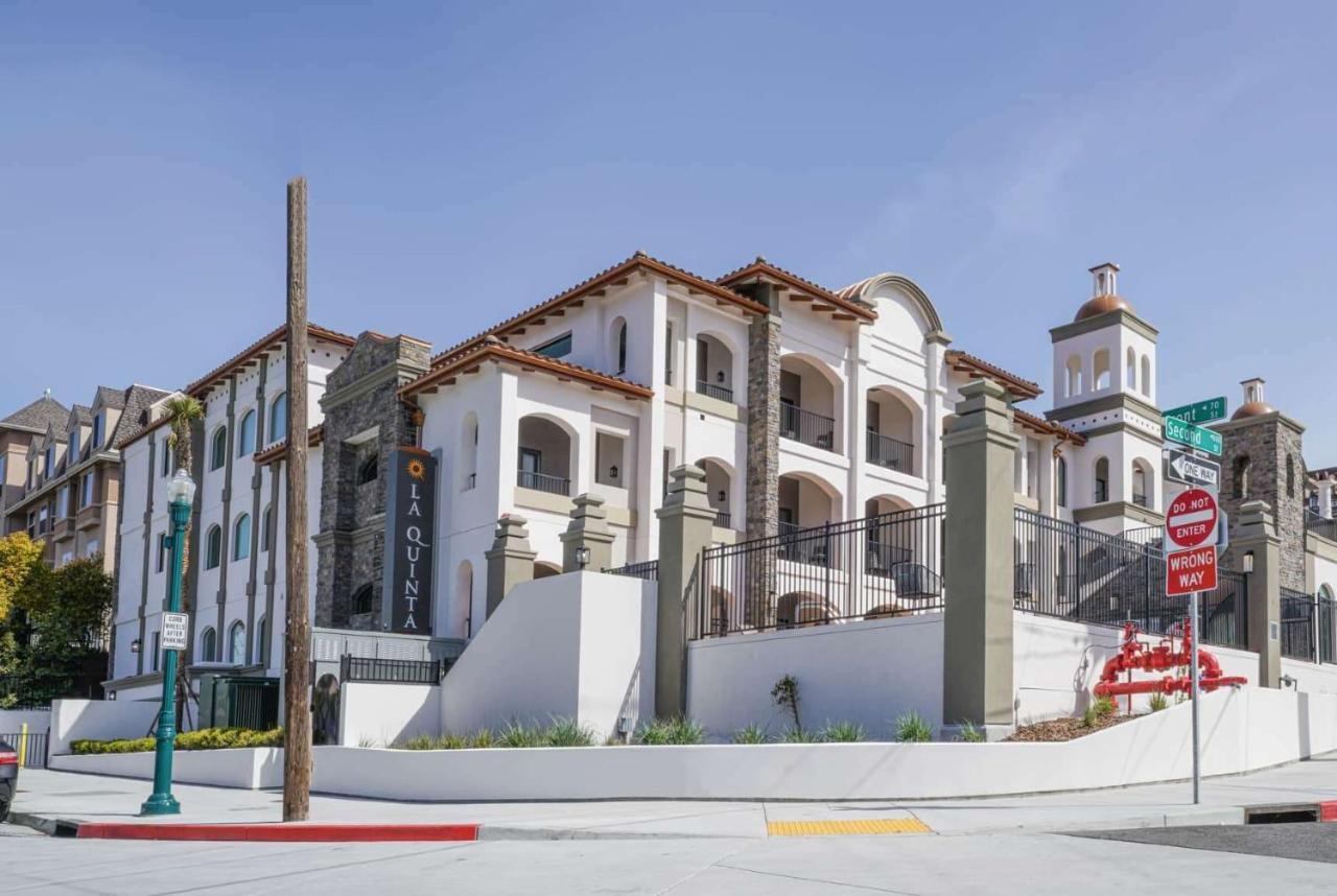 La Quinta Inn & Suites By Wyndham Santa Cruz Exteriör bild