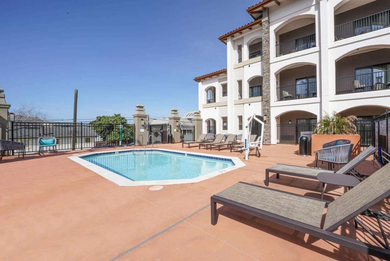 La Quinta Inn & Suites By Wyndham Santa Cruz Exteriör bild