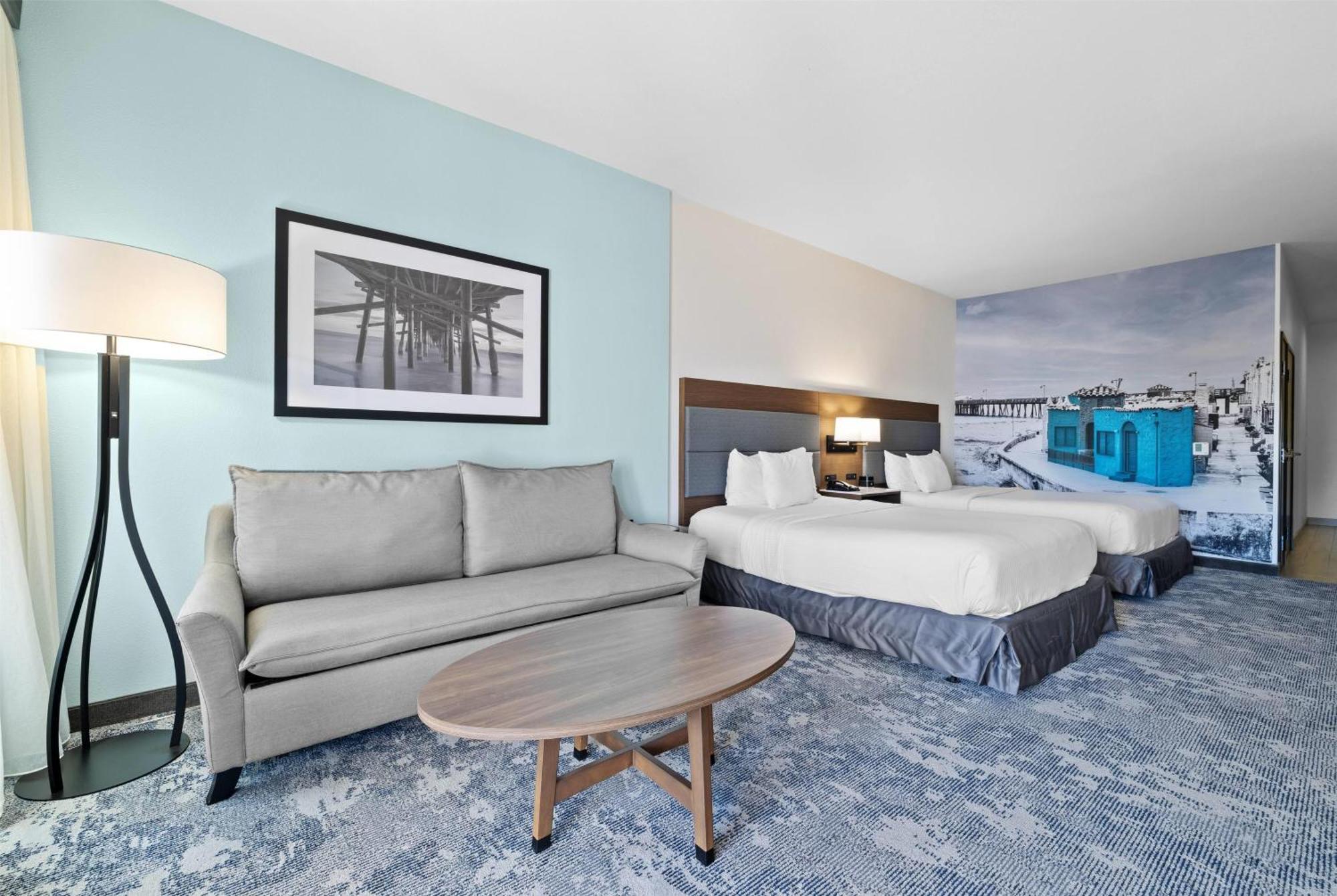 La Quinta Inn & Suites By Wyndham Santa Cruz Exteriör bild